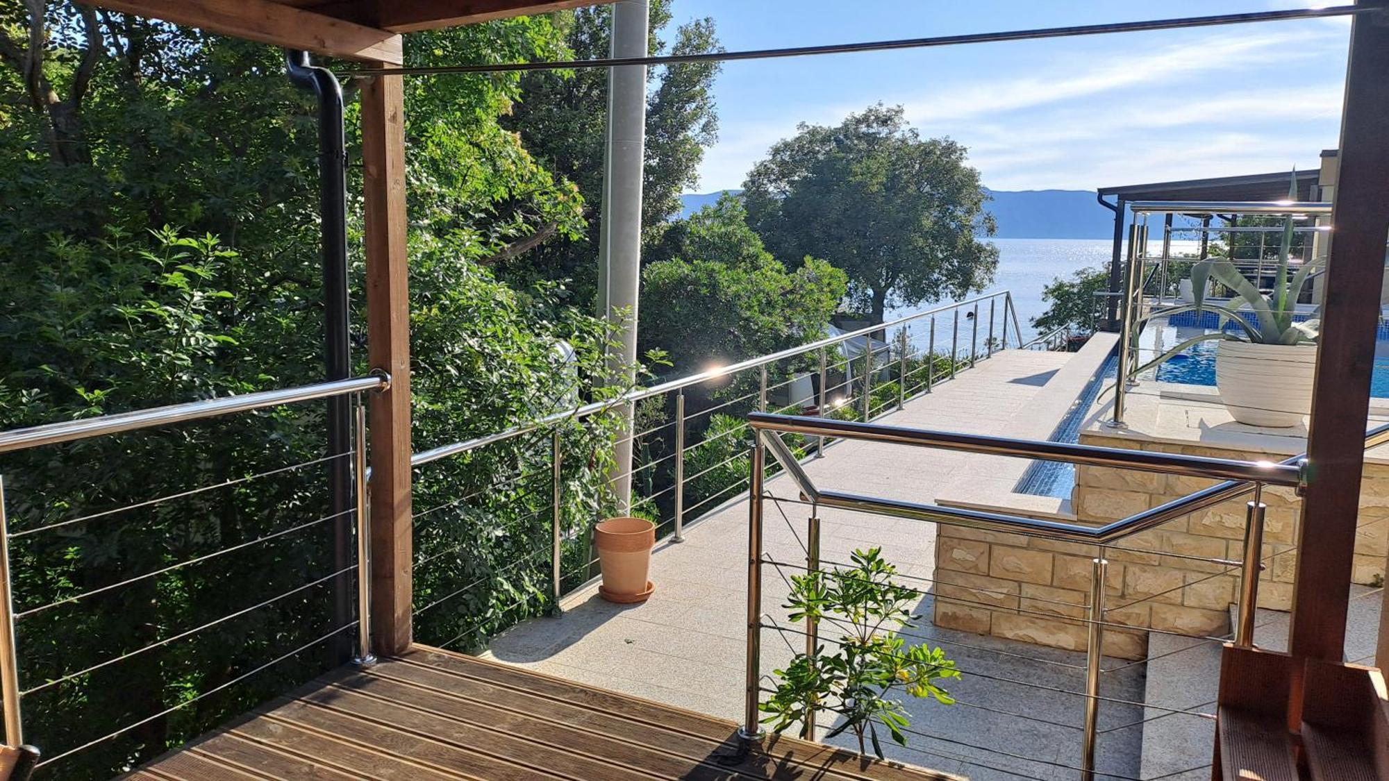 Boora Glamp Experience & Heated Infinity Pool Hotell Senj  Rum bild