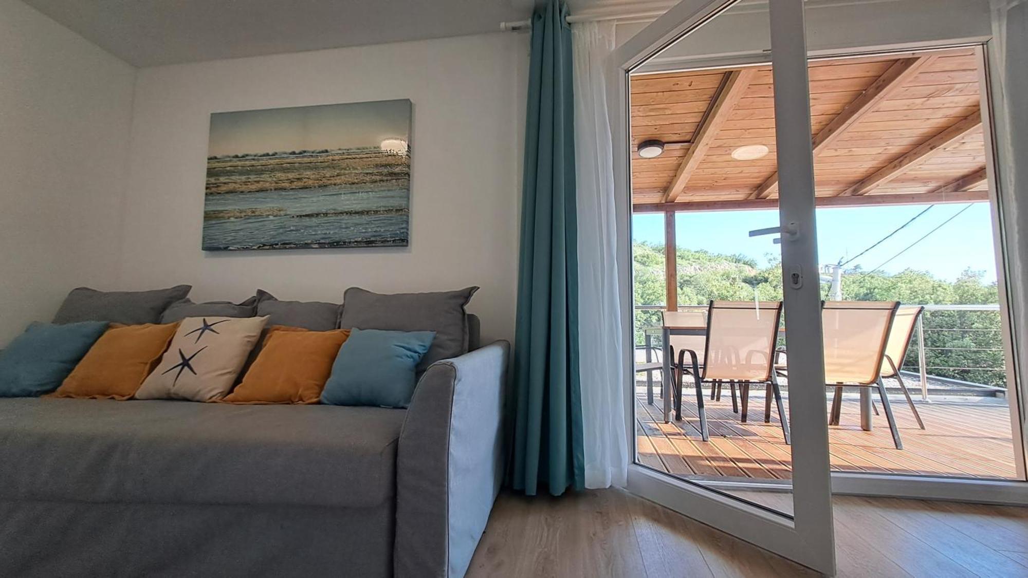 Boora Glamp Experience & Heated Infinity Pool Hotell Senj  Rum bild