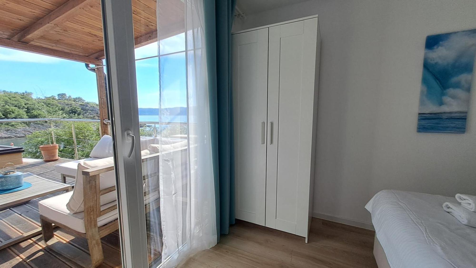Boora Glamp Experience & Heated Infinity Pool Hotell Senj  Exteriör bild