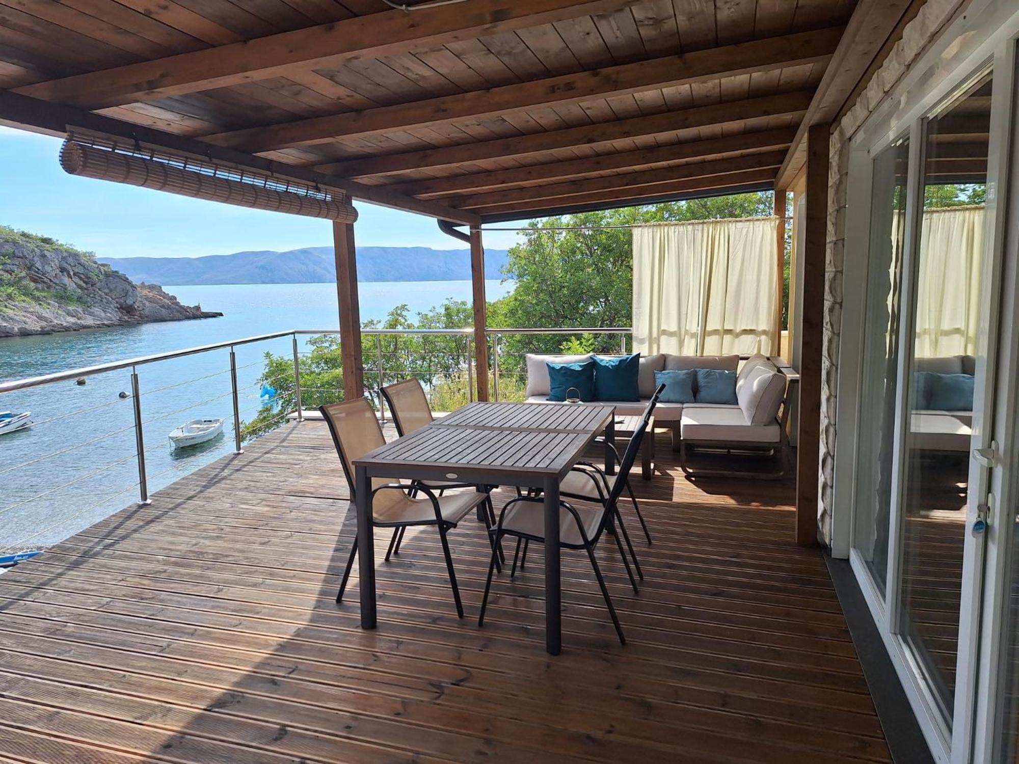 Boora Glamp Experience & Heated Infinity Pool Hotell Senj  Rum bild